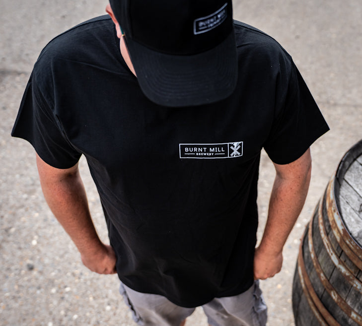T-Shirt (Black)